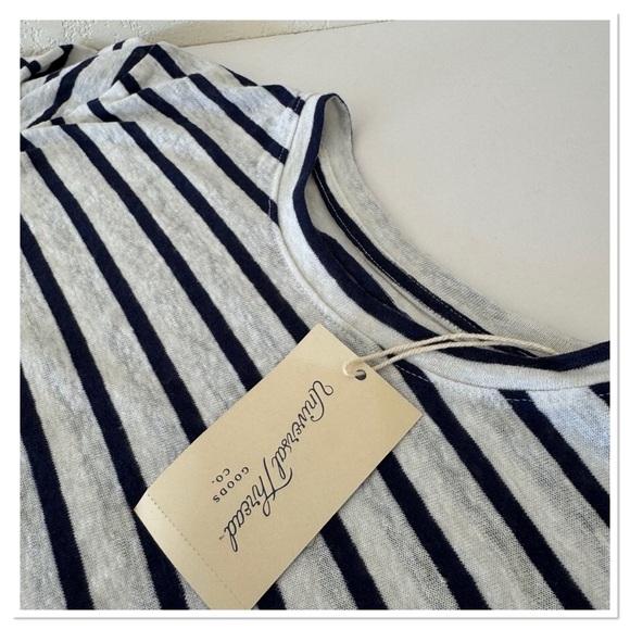 Women’s Boxy Linen T-shirt Universal Thread - Picture 4 of 4